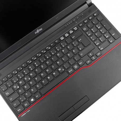 Fujitsu Lifebook E556 Core i5 - SSD